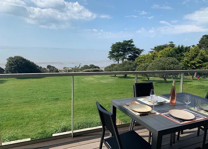 T2 De Standing Face Апартаменты